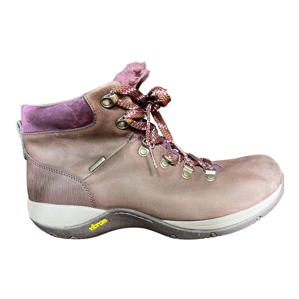 Dansko Chelsey Nubuck Winter Hiking Boot 40 US9 Vibram Waterproof Gorpcore